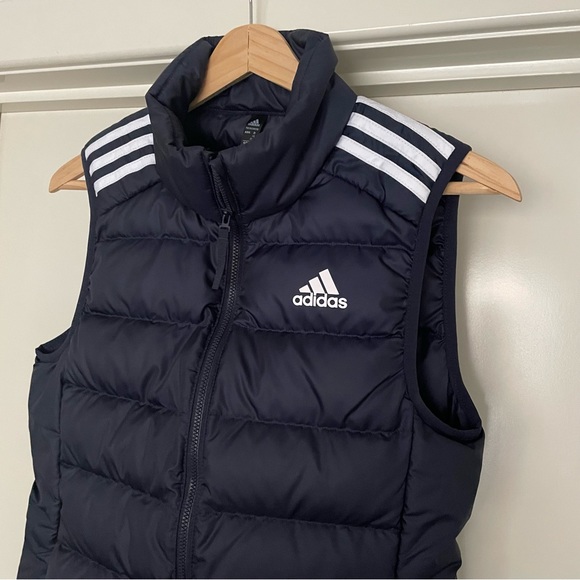 NWOT Adidas feather Gilet Vest🤍Unisex🤍Navy💙 - Picture 10 of 14